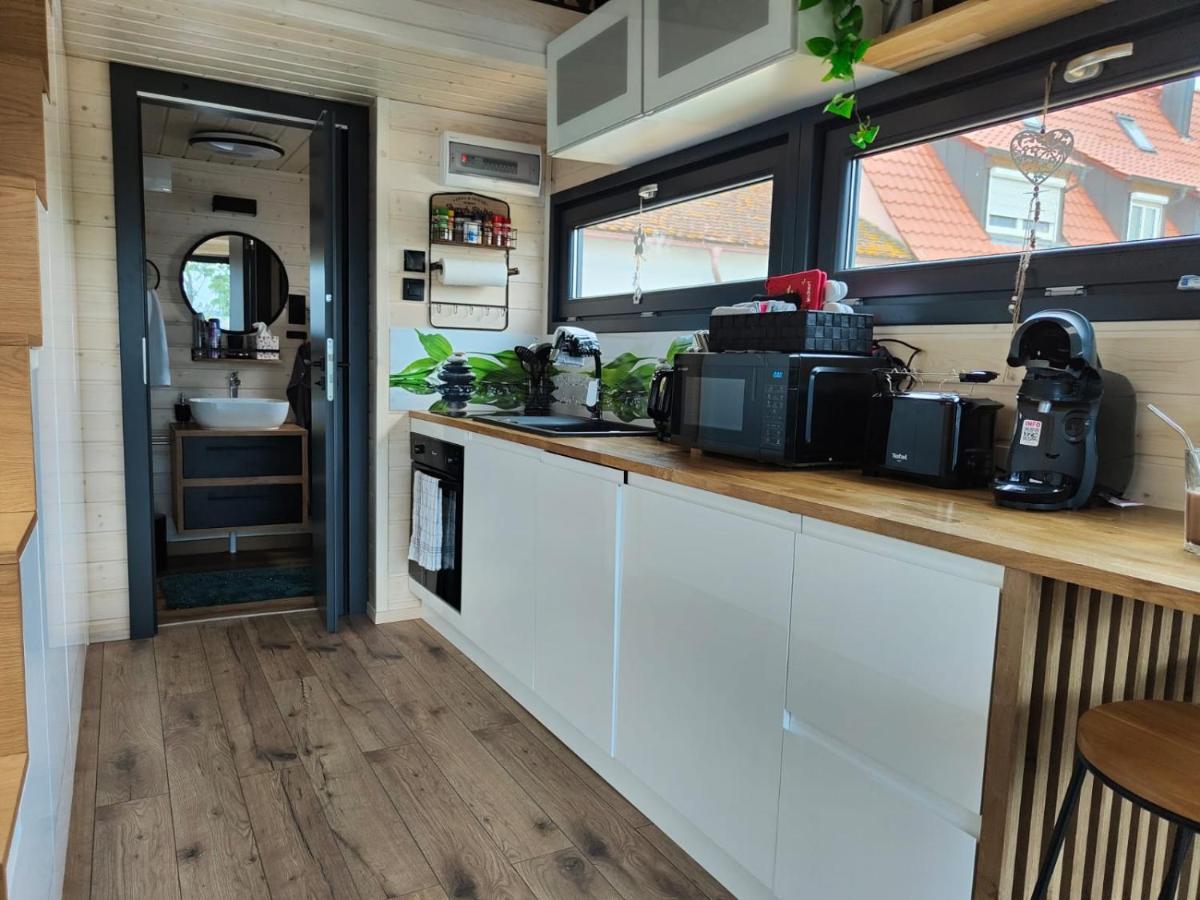 Mariolas Tinyhouse Markt Nordheim المظهر الخارجي الصورة