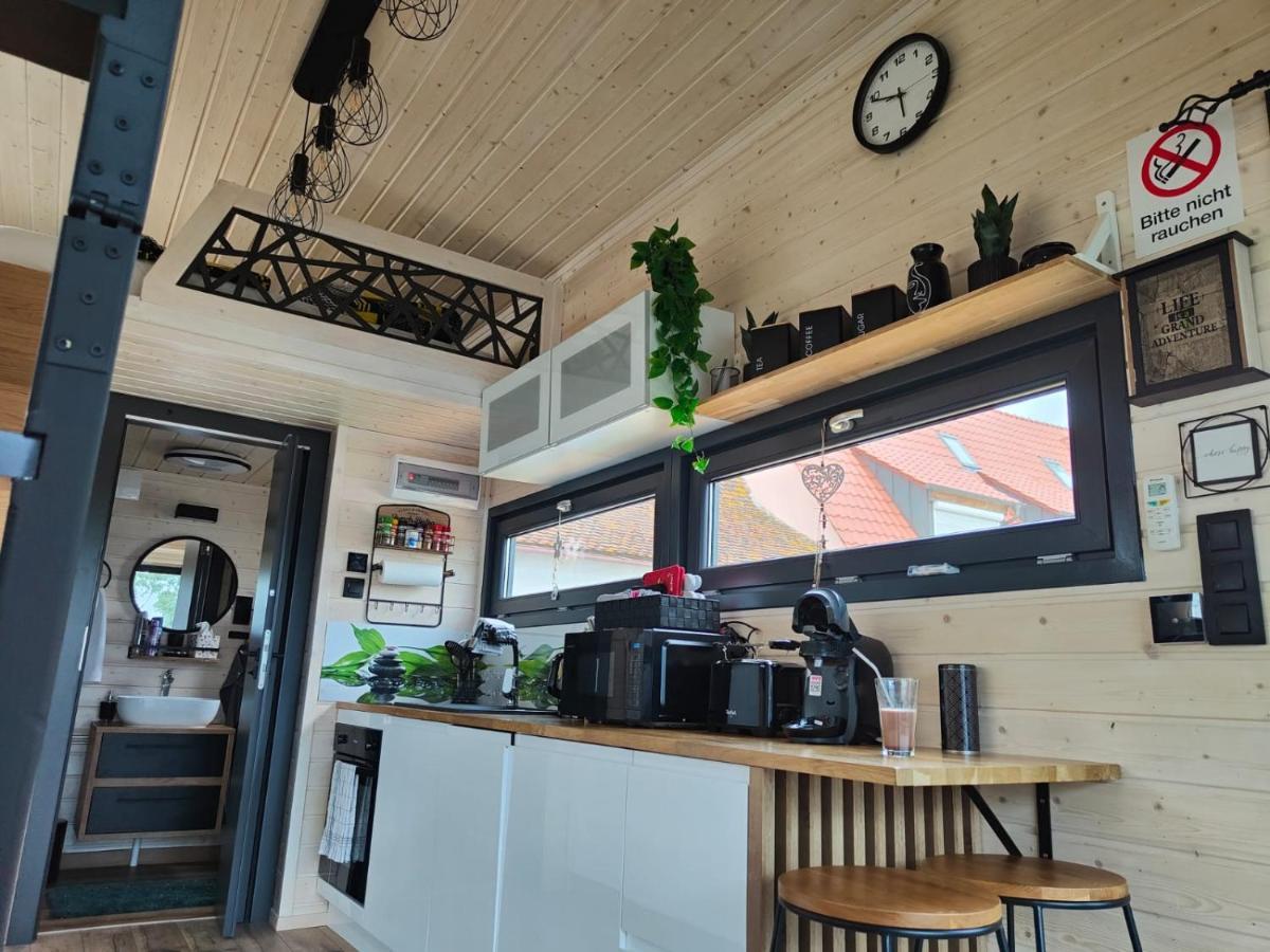 Mariolas Tinyhouse Markt Nordheim المظهر الخارجي الصورة