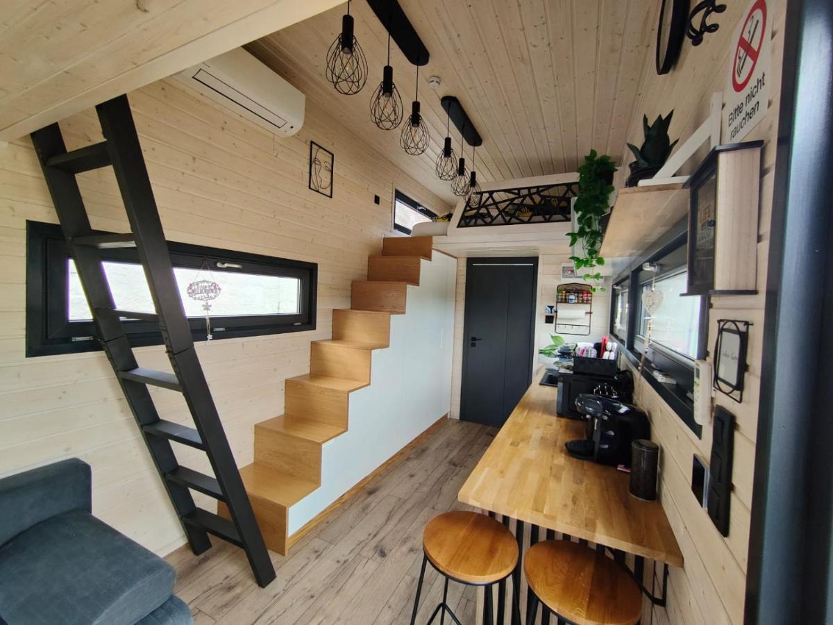 Mariolas Tinyhouse Markt Nordheim المظهر الخارجي الصورة