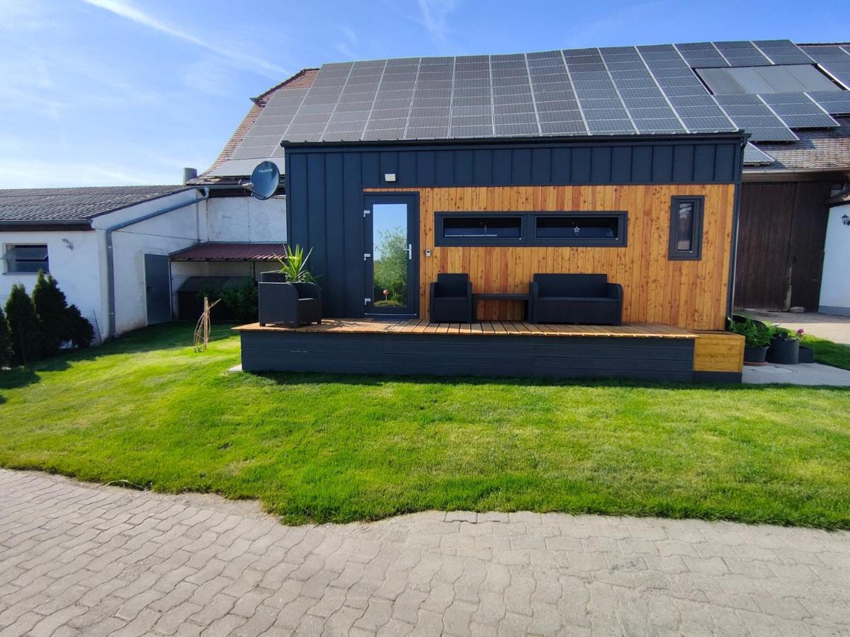 Mariolas Tinyhouse Markt Nordheim المظهر الخارجي الصورة