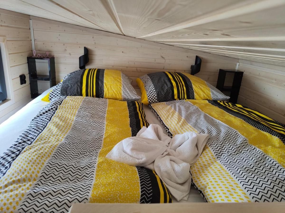 Mariolas Tinyhouse Markt Nordheim المظهر الخارجي الصورة