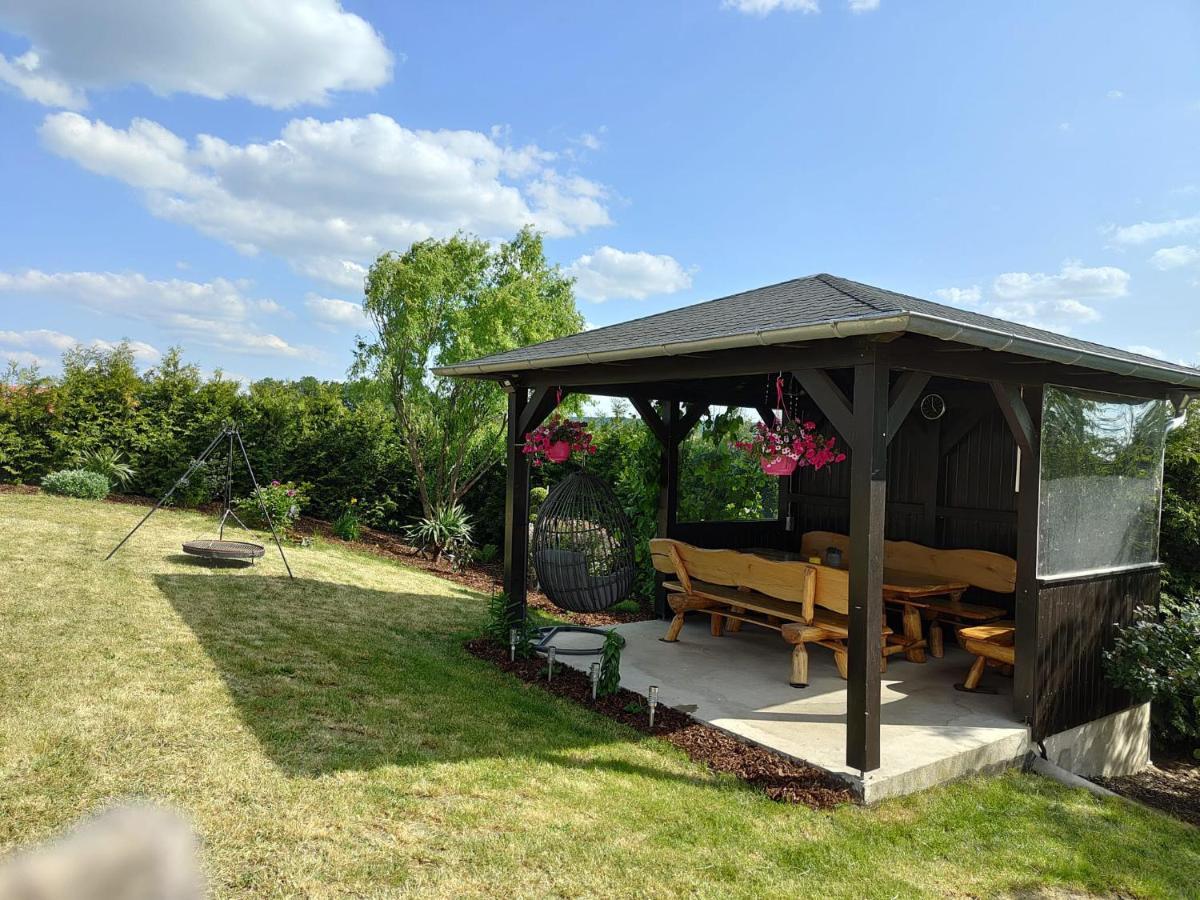 Mariolas Tinyhouse Markt Nordheim المظهر الخارجي الصورة